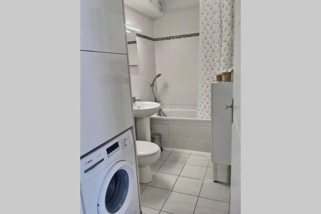 Cosy Studio A 1Mn De La Gare Et 5Mn Du Centre Ville! Montpellier Exteriör bild